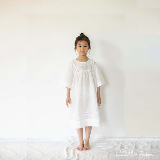 Creamy Emboridery Cotton Dress